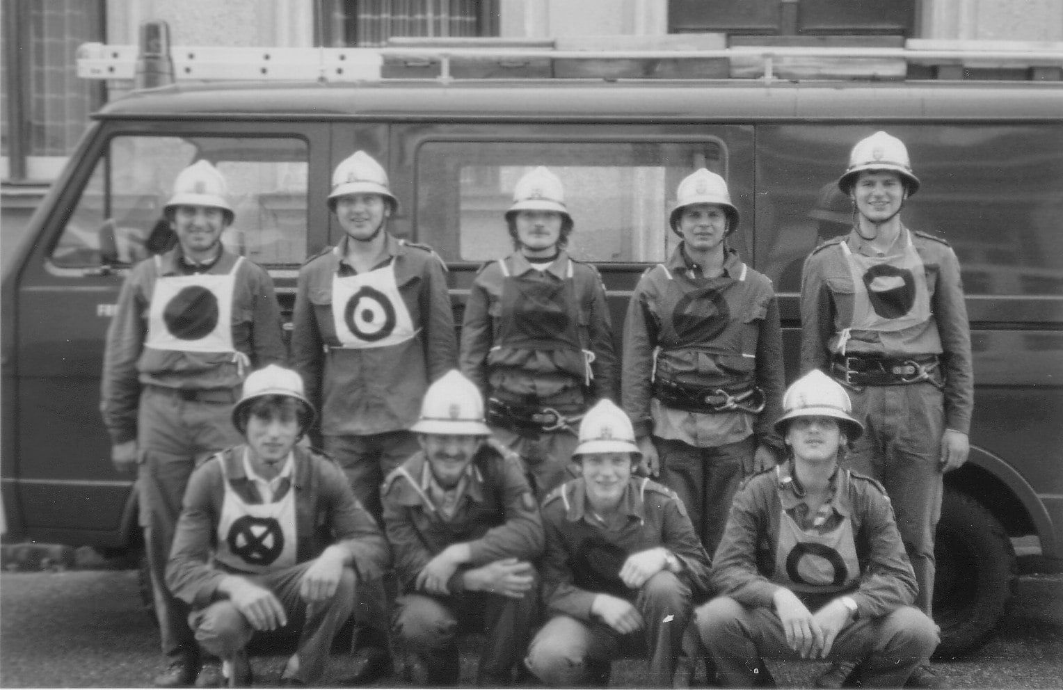 Die Wettkampfgruppe der Freiwilligen Feuerwehr Stranzendorf mit dem Leistungsabzeichen in Silber, 1985